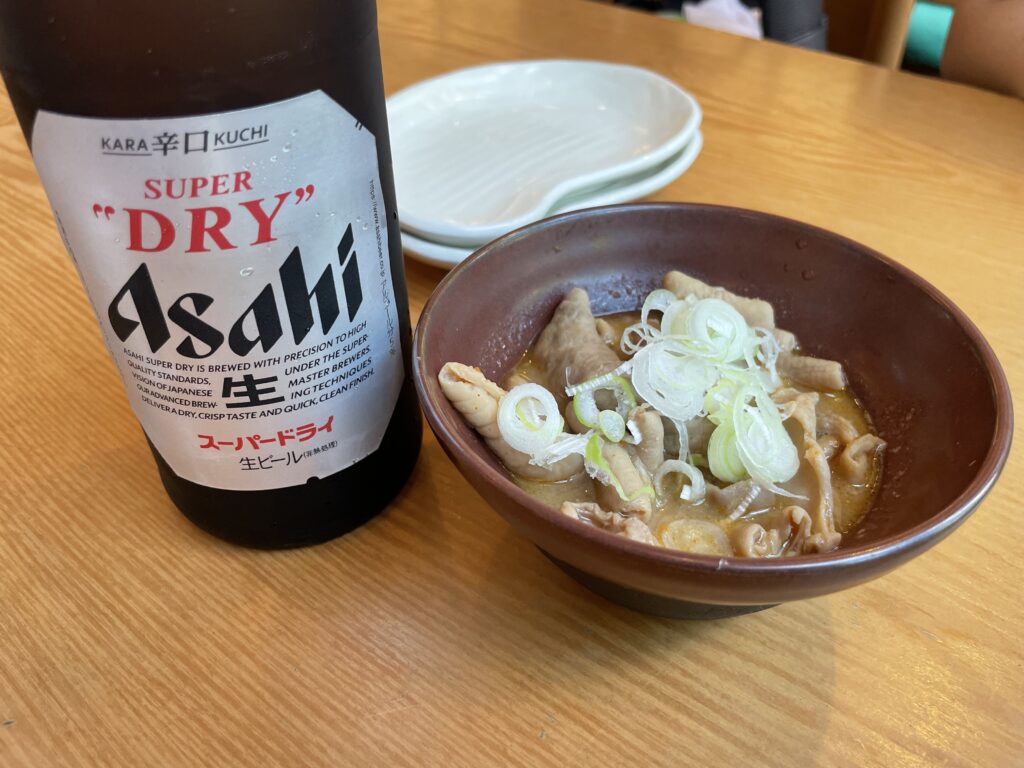 煮込みとビール