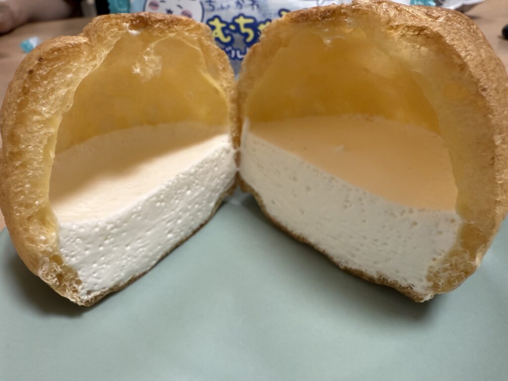 むちゃうまヨーグルトシュークリームの断面