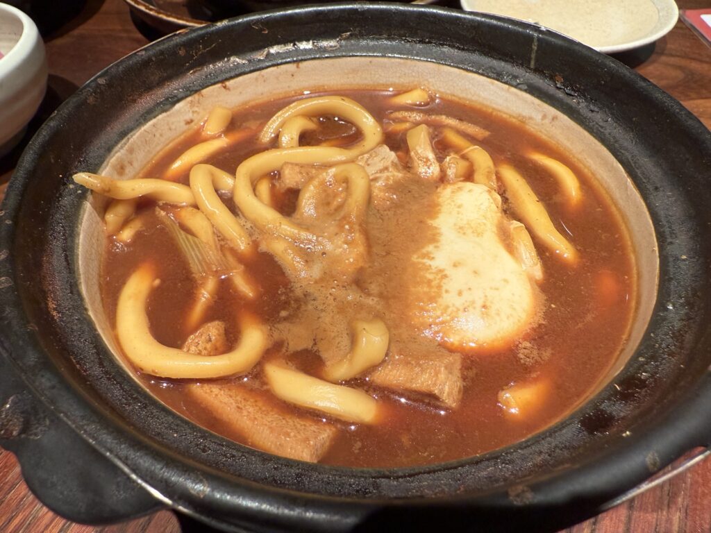 味噌煮込みうどん