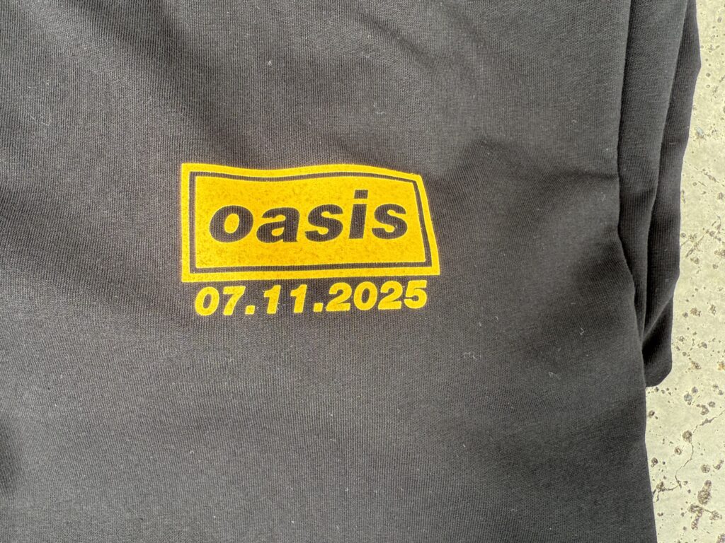 oasis Sydney Tshirt